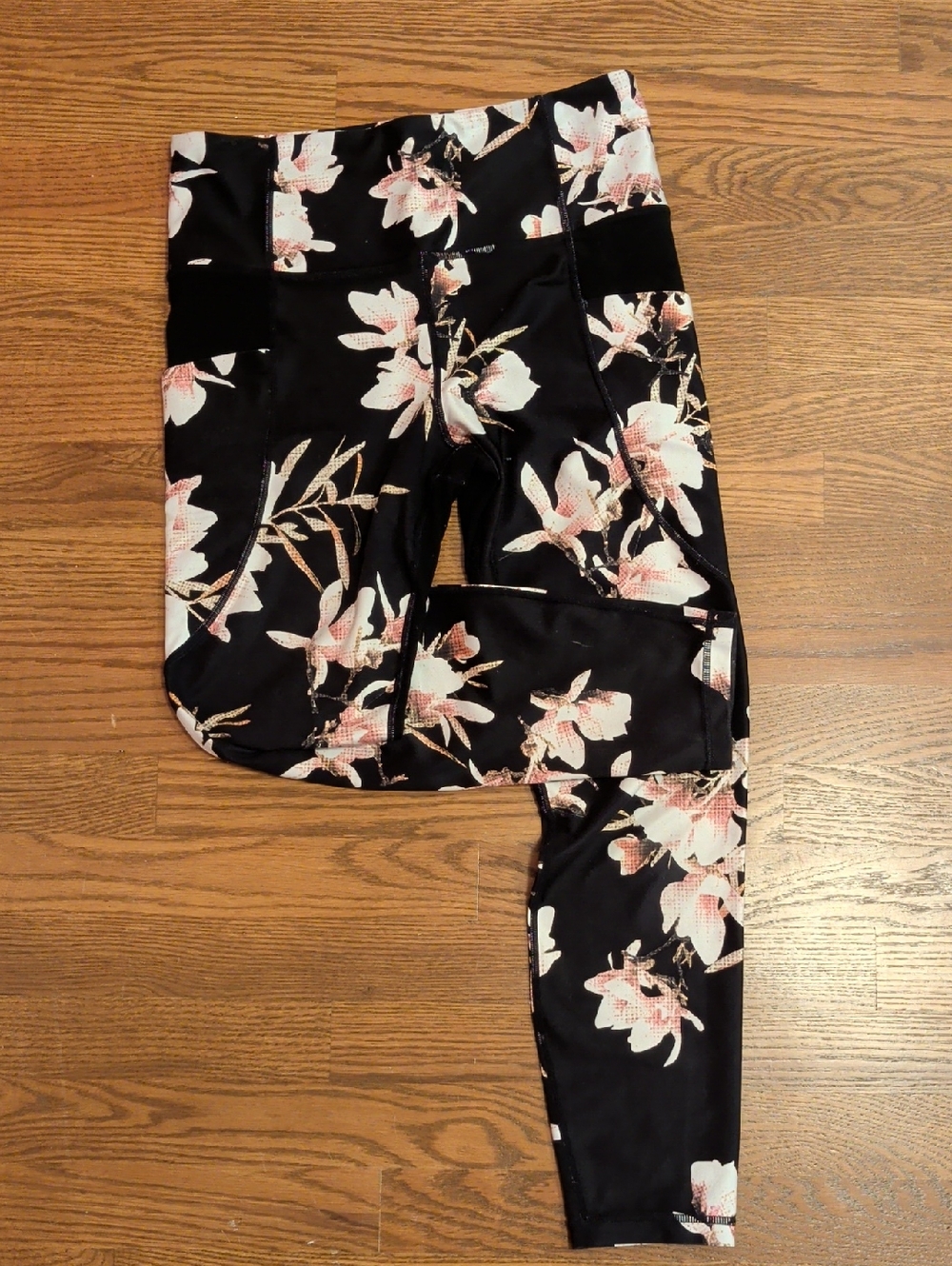 Floral Black High-Waist Leggings with Pink and Cream Blooms
